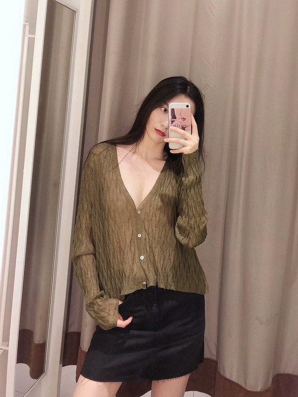 Cardigan dama din tricotat subtire de culoare maro - model larg