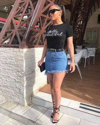 Fusta de dama scurta moderna din denim cu talie inalta