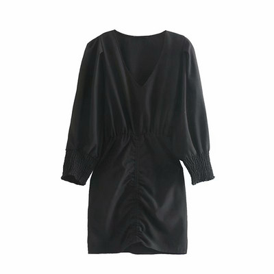 Rövid fekete ruha elasztikus derékkal