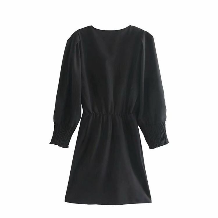 Rövid fekete ruha elasztikus derékkal