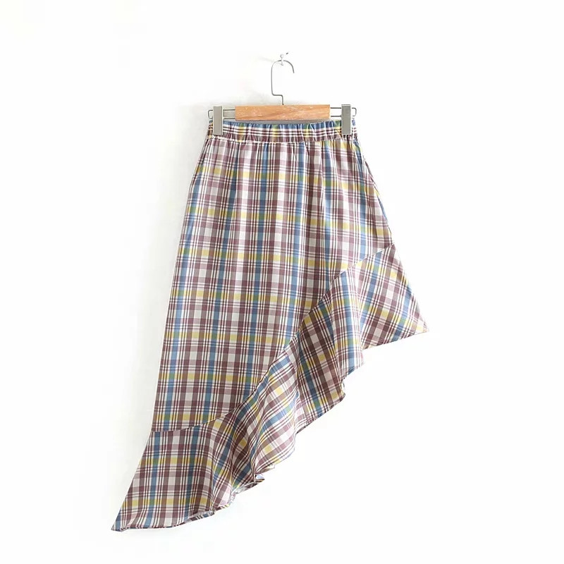 Női kockás szoknya aszimmetrikus modell