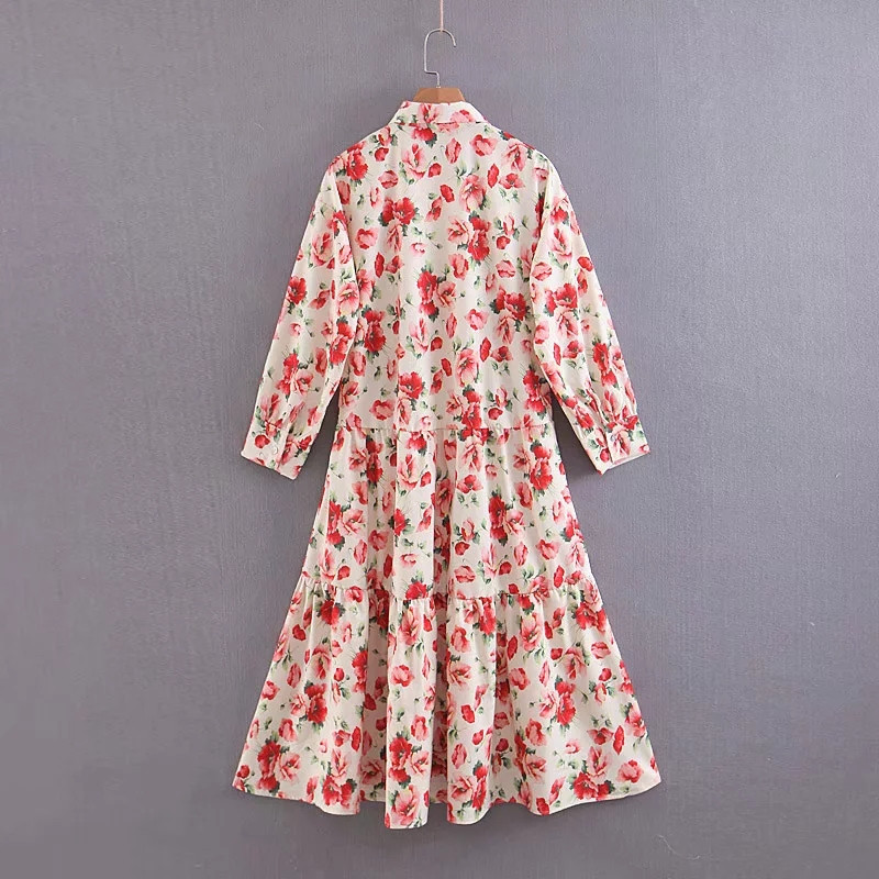 Rochie de dama cu model floral cu maneci lungi