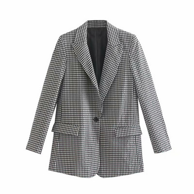 Geaca in carouri cu nasture - model drept