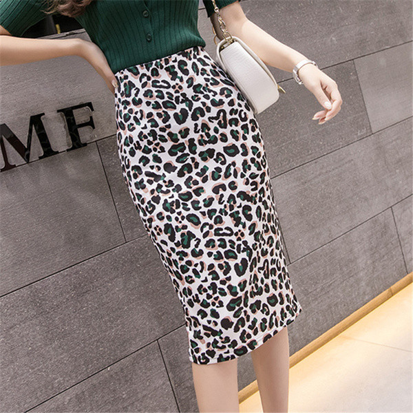 Fusta de dama moderna cu model animal