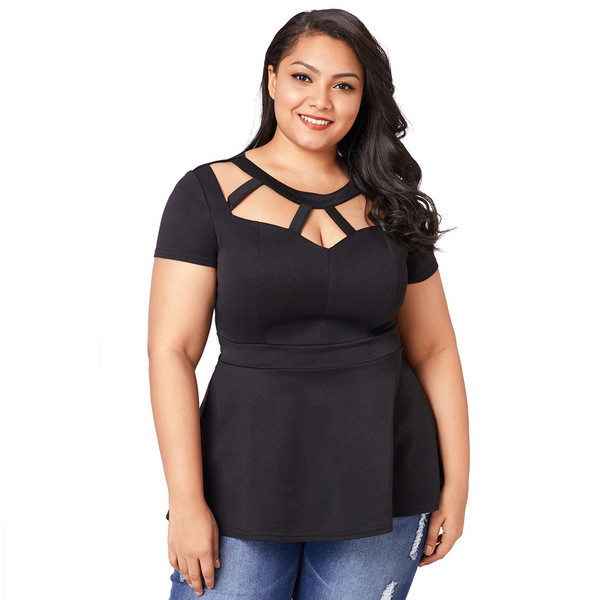 Bluză de damă elegantă cu mâneci scurte și decolteu adânc în negru