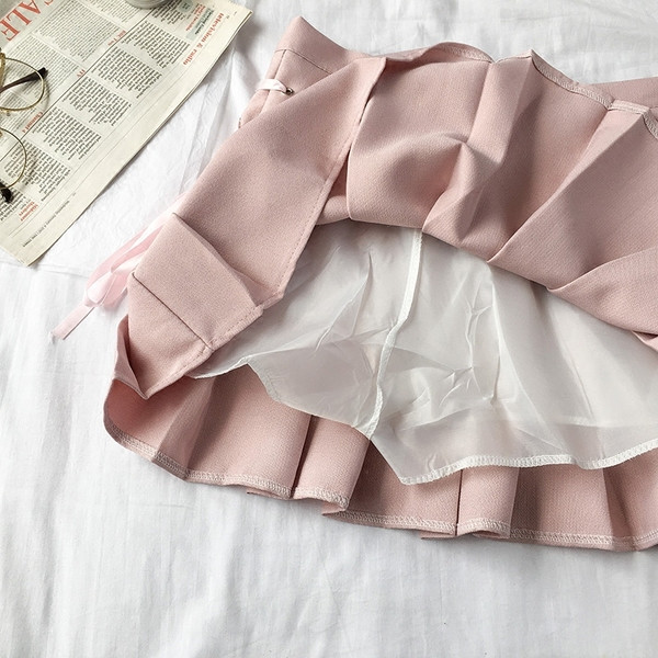 Lezser női szoknya három színben, nyakkendővel