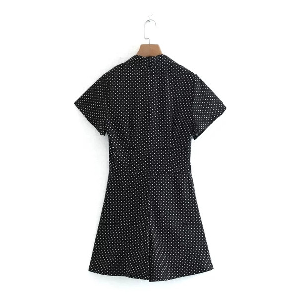 Rochie de dama cu buline cu nasturi de culoare neagra