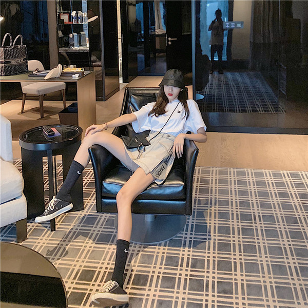 Fusta topică de damă cu talie înaltă cu fermoar