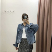 Дамско дънково яке в син цвят