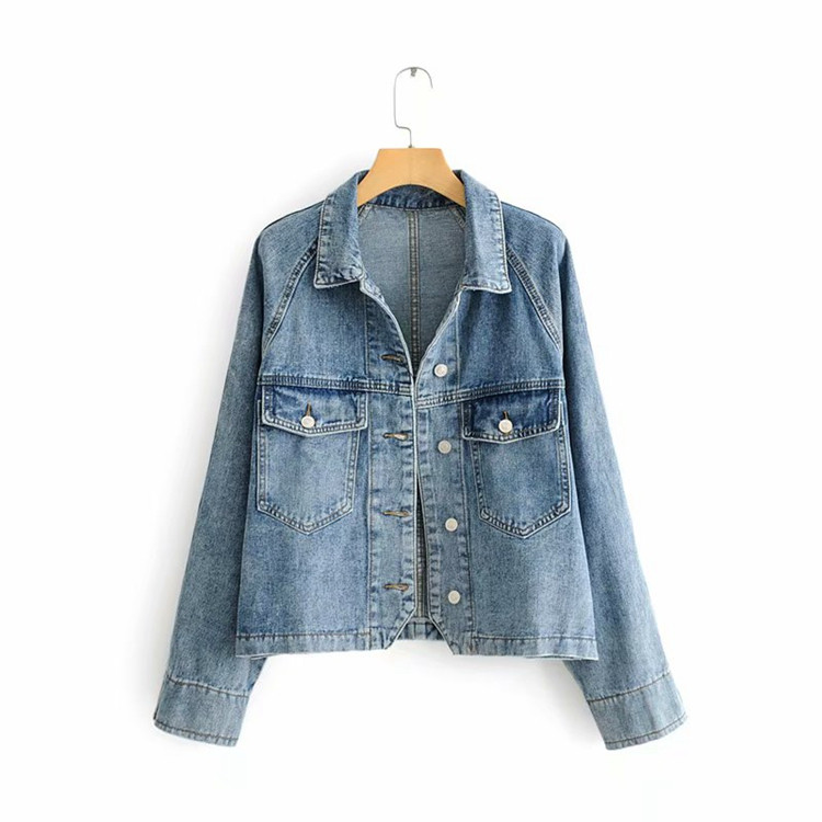 Дамско дънково яке в син цвят