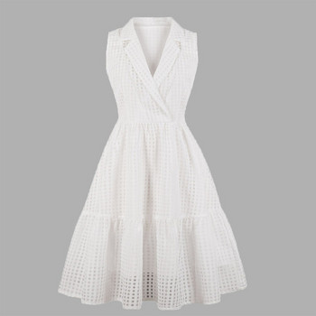 Modern női ruha V-nyakkal, fehér színben