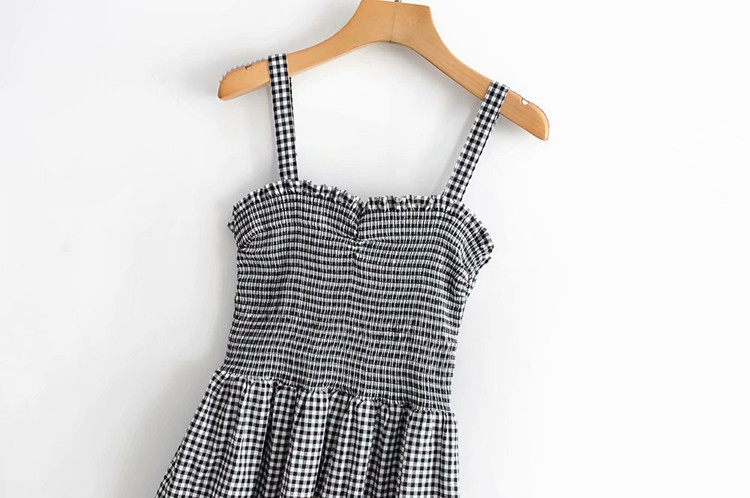 Női hosszú kockás ruha vékony pántokkal