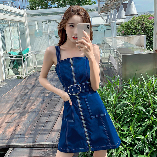 Női farmer ruha cipzárral - egyenes modell