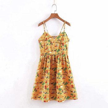 Női ruha vékony pántokkal, színes rátéttel