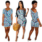 Alkalmi női ruha ejtett ujjú kék színben