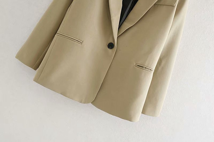 Elegáns barna női kabát