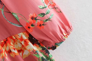 Női ruha hosszú ujjal, színes mintával