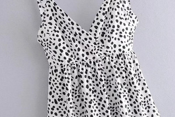 Modern női ruha - fekete-fehér szabású modell