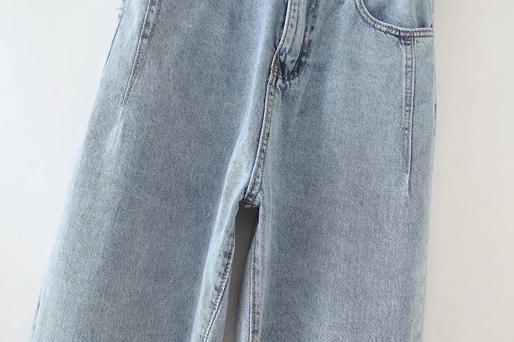 Női modern farmer világoskék színben - nagy méretben