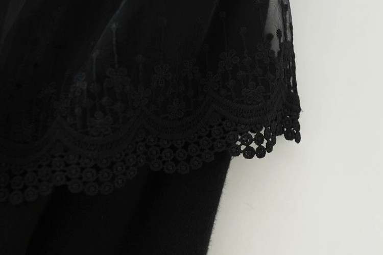 Csipke női pulóver három színben