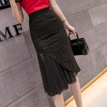 Modern női szoknya csipkével és tüllel, két színben