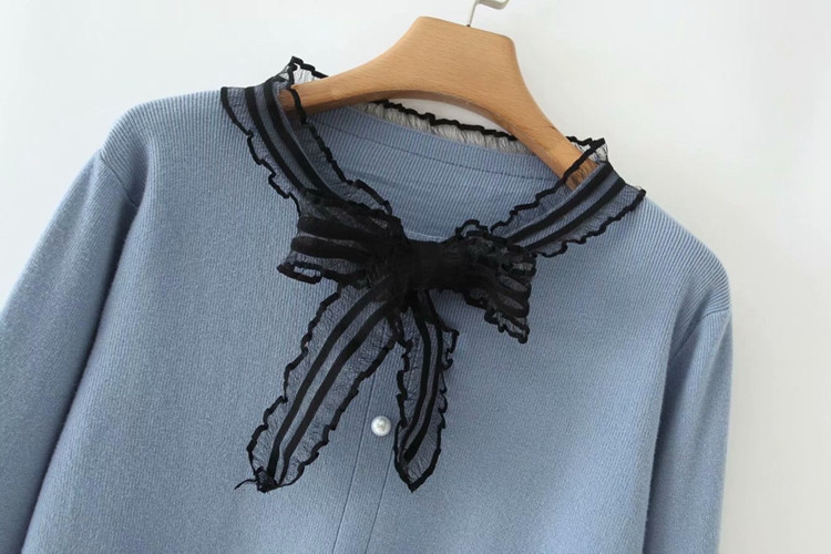 Elegáns kardigán csipkével, három színben