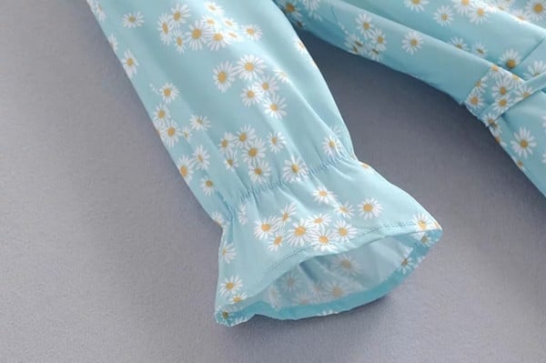 Rochie de damă cu mâneci scurte și decolteu în V de culoare albastră