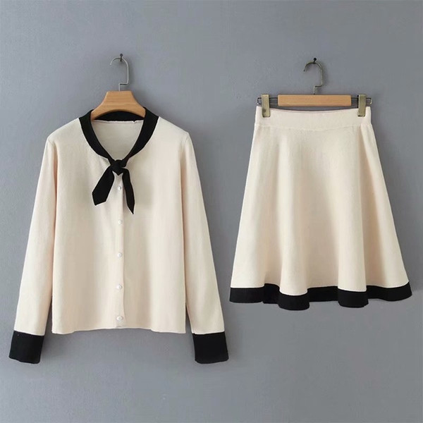 Set de cămașă și fustă pentru femei - tricotat subțire