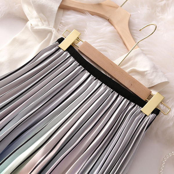 Fusta de dama moderna plisata in trei culori