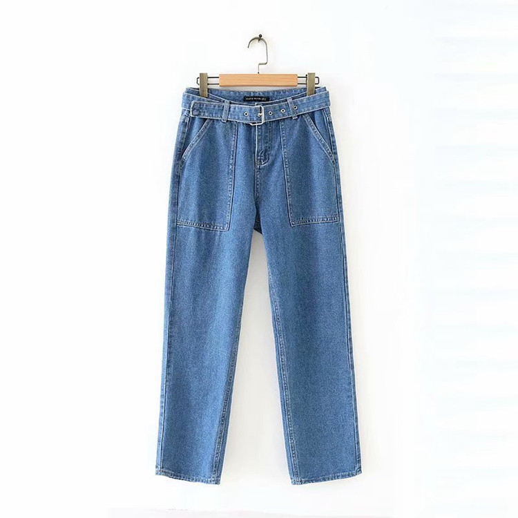 Női farmer egyenes modell övvel