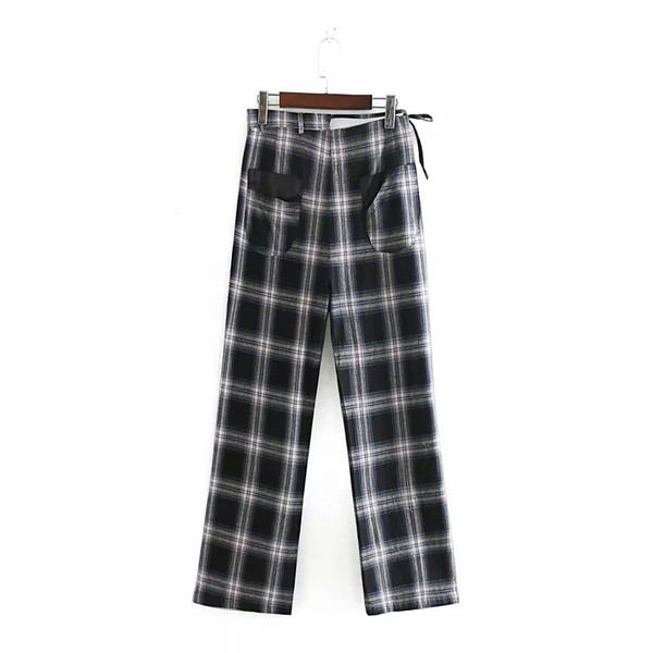 Női kockás nadrág zsebekkel