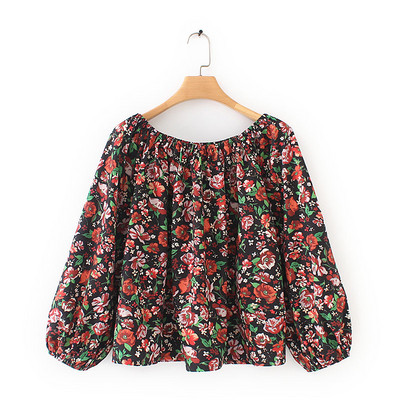 Bluza de dama cu model floral