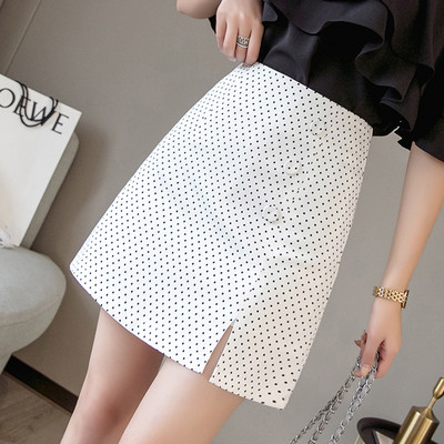 Fusta de dama scurta moderna cu buline in mai multe culori