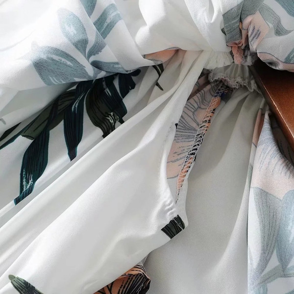 Rövid ujjú, virágmintás női ruha - hosszú modell