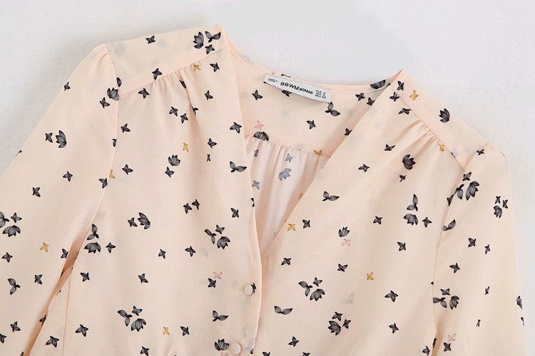 Női blúz V-nyakú és hosszú ujjú