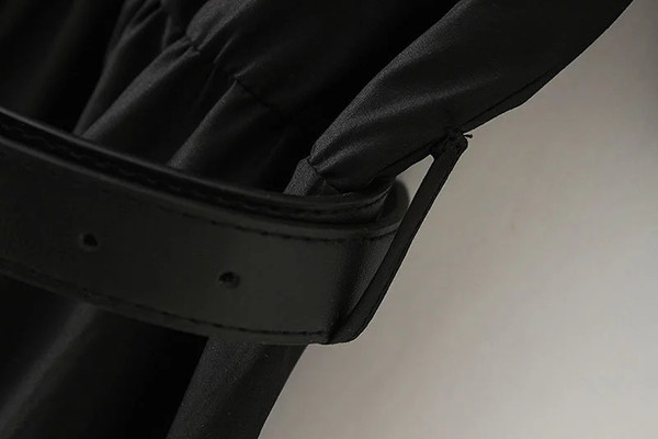 Rochie de dama cu maneca scurta si curea in talie de culoare neagra