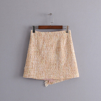 Fusta eleganta asimetrica cu nasturi