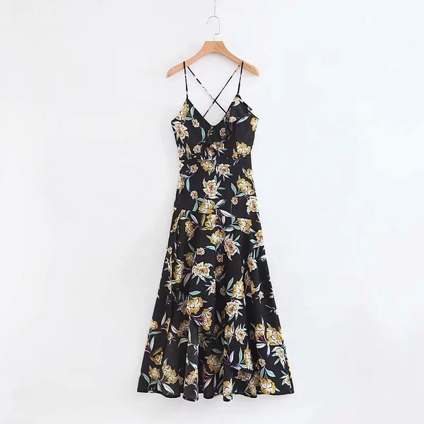 Rochie de dama cu bretele subtiri si model colorat