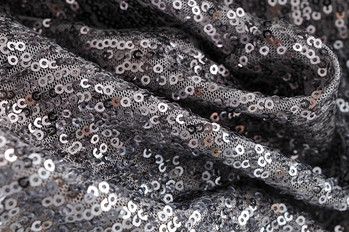 Rochie eleganta de dama cu bretele subtiri de culoare argintie