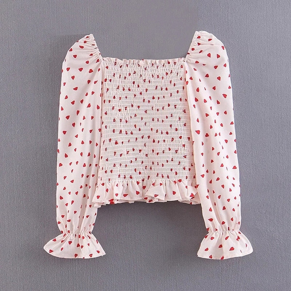 Bluza de dama cu aplicatie - inima in alb