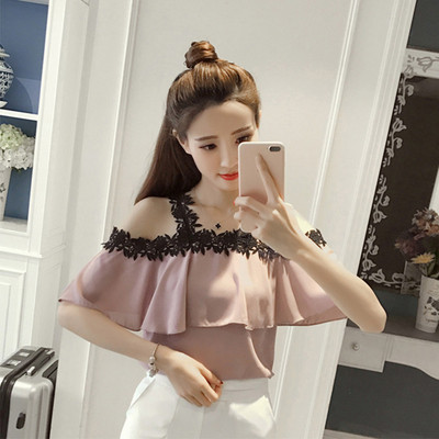 Modern női blúz két színben, csipkével