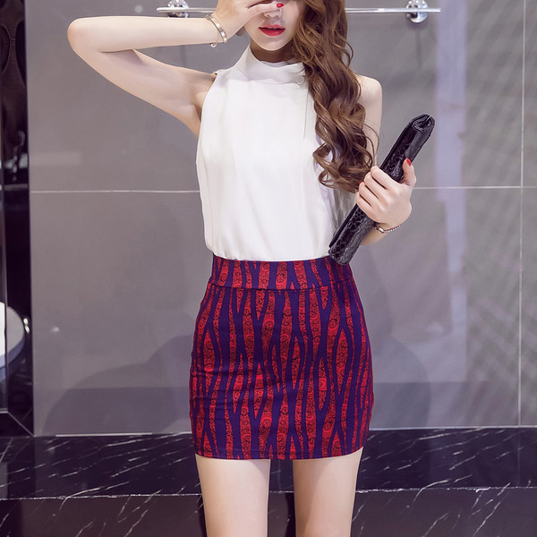 Női modern rövid szoknya magas derékkal