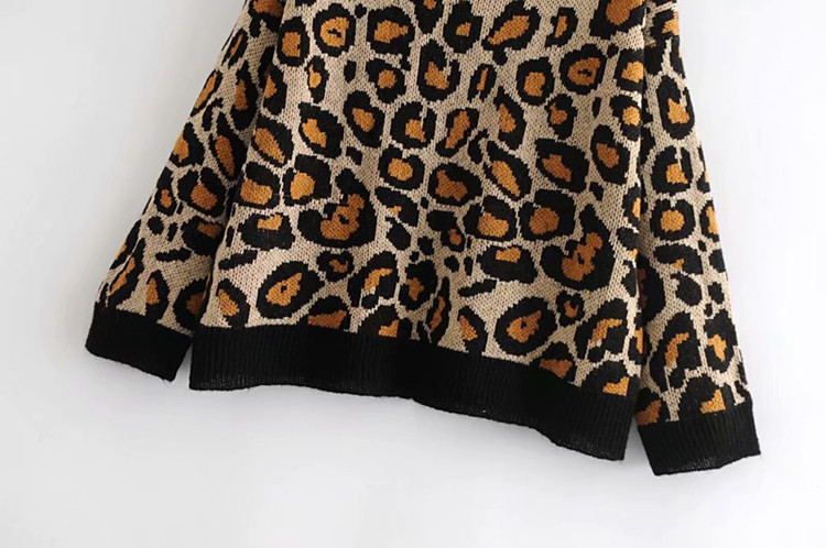 Állatmintás női pulóver