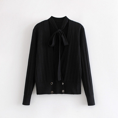 Női mellény mély V-nyakkivágással és megkötővel