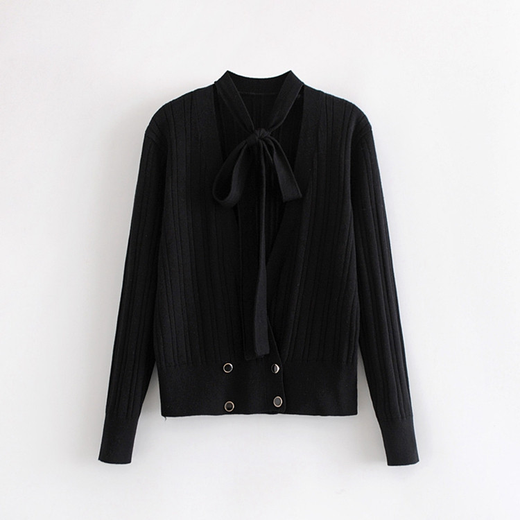 Női mellény mély V-nyakkivágással és megkötővel