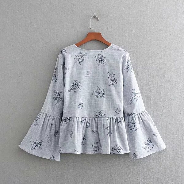 Kék színű, lótusz ujjú női ing