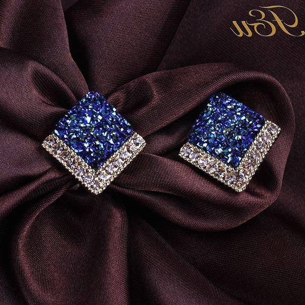 Cercei eleganti de dama cu pietre in albastru