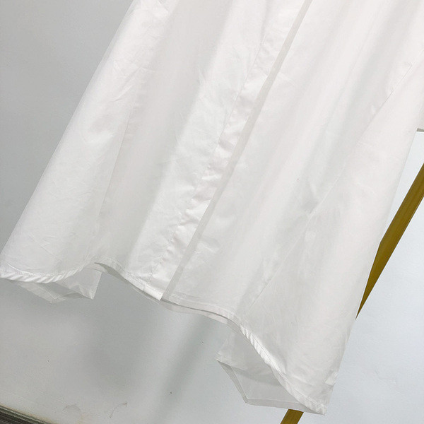 Női hosszú, fehér gombos ing