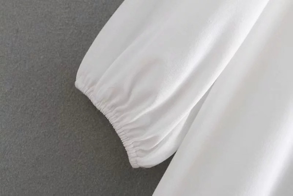 Rochie de dama cu nasturi alb-negru