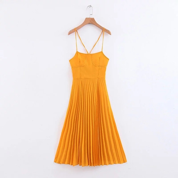 Rochie de dama plisata cu bretele subtiri de culoare galbena